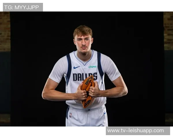 独行侠关注浓眉恢复情况与弗拉格配合对球队胜利的潜在影响 独行侠关注浓眉恢复情况与弗拉格配合对球队胜利的潜在影响